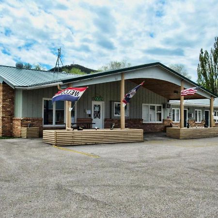Deer Lodge Motel Сандэнс Экстерьер фото