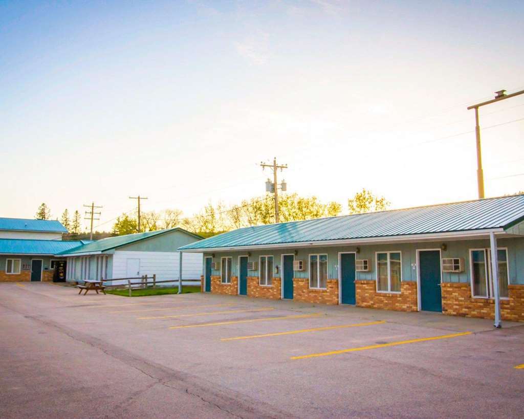 Deer Lodge Motel Сандэнс Экстерьер фото