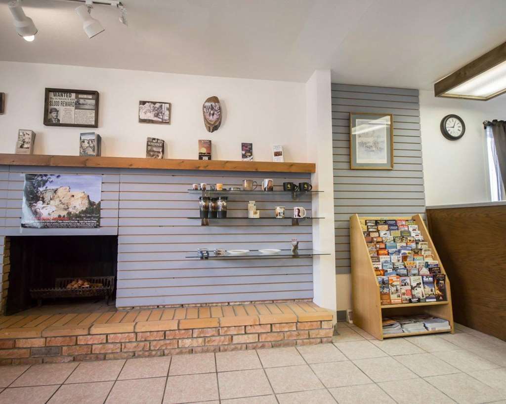 Deer Lodge Motel Сандэнс Интерьер фото
